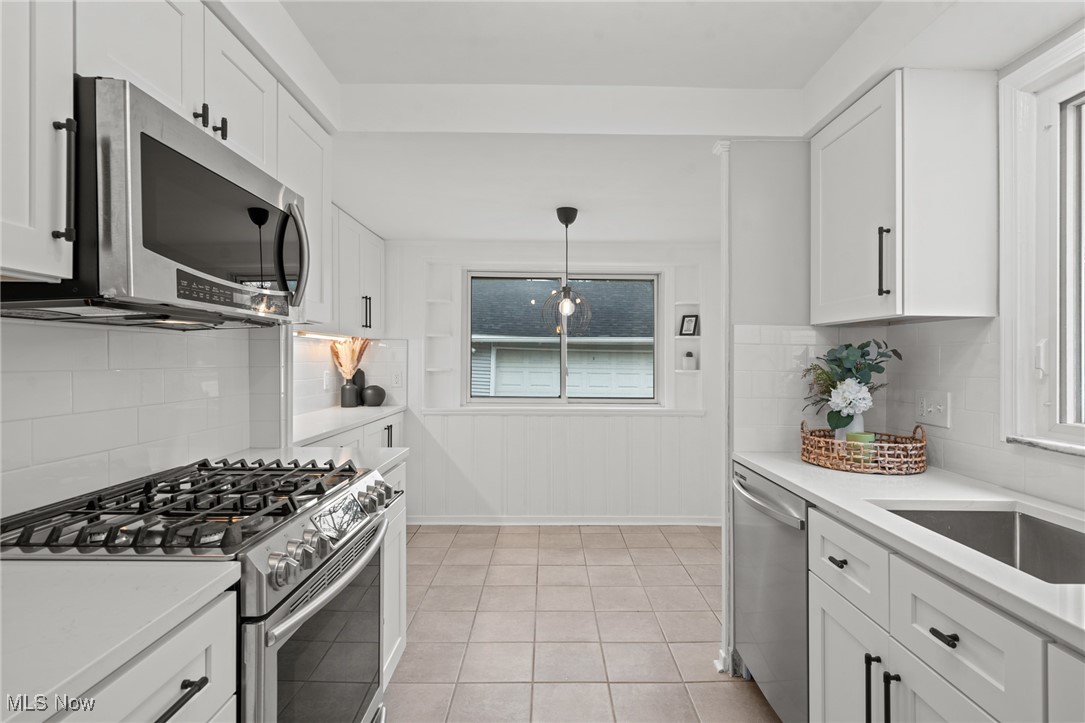 24000 E Silsby Road, Beachwood, Ohio image 12