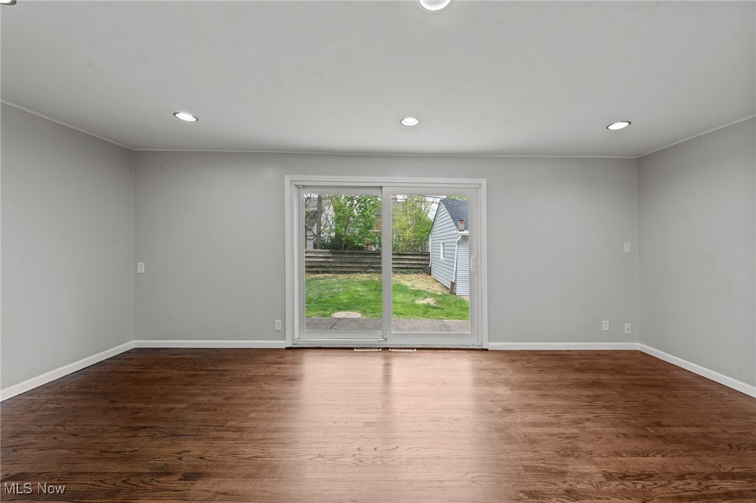 24000 E Silsby Road, Beachwood, Ohio image 25