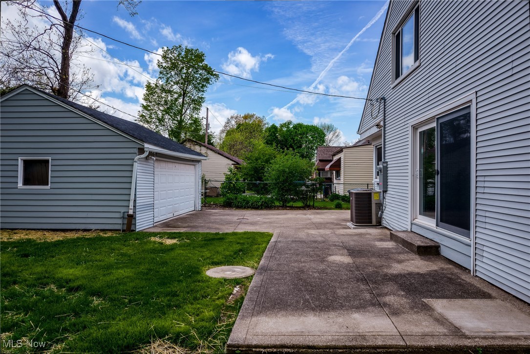 24000 E Silsby Road, Beachwood, Ohio image 44