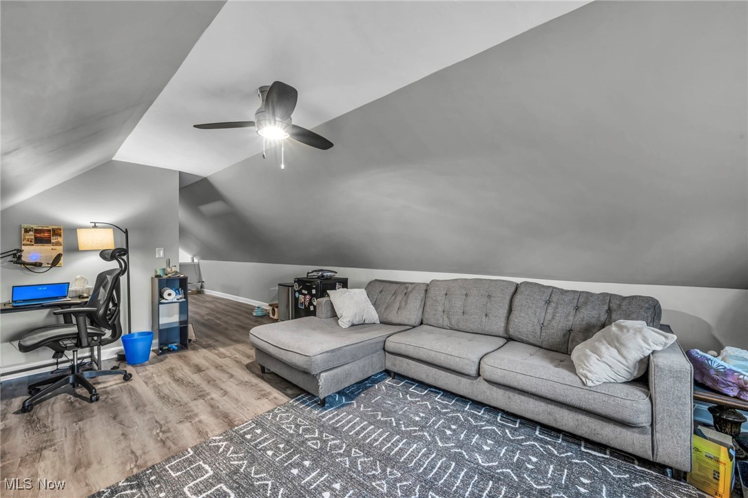 Lakewood, Ohio 44107, United States, 5 Bedrooms Bedrooms, ,3 BathroomsBathrooms,Residential,Active,195885