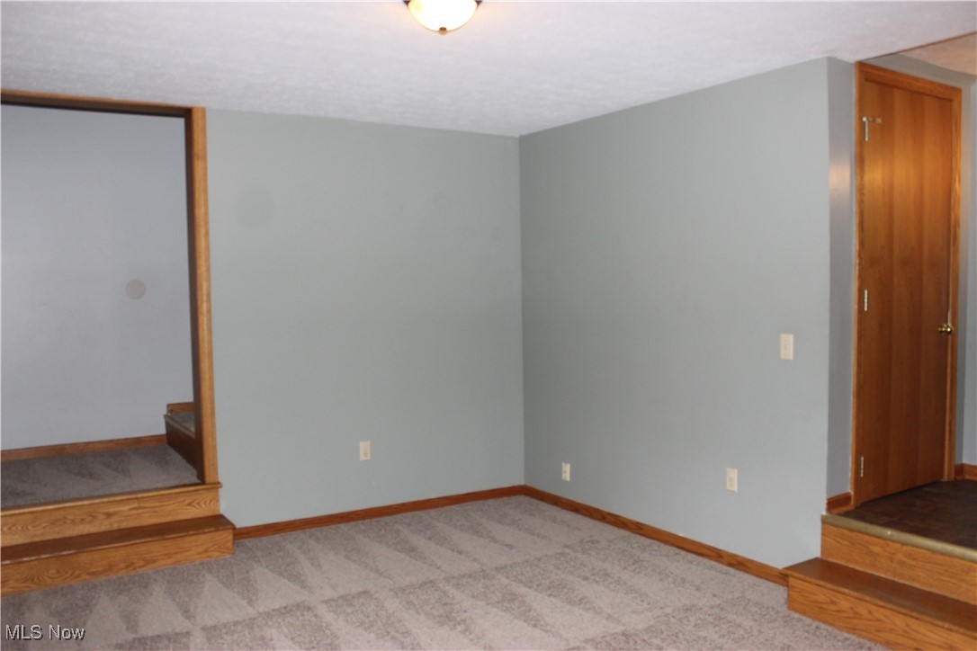 3141 Woodland Avenue, Canton, Ohio image 13
