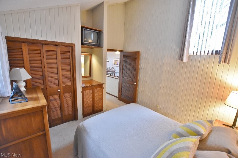 Atwood Lake/ North Shore - Residential