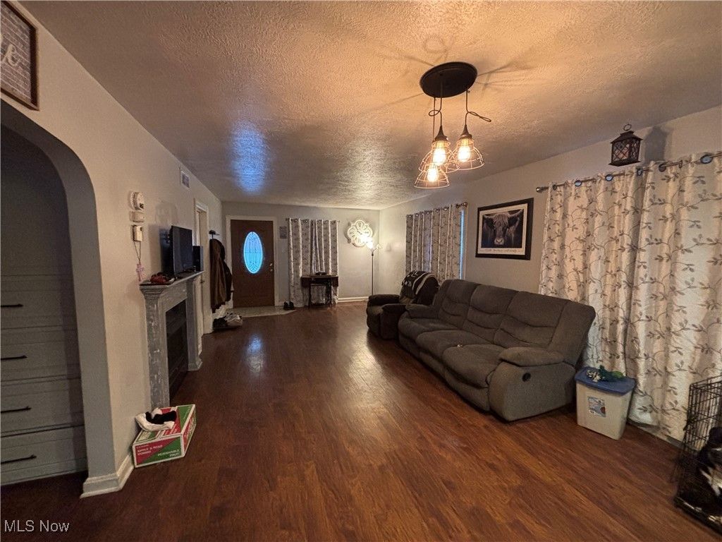 Photo of 4301 Steubenville Road SE, Amsterdam, OH 43903 (MLS # 5177170)