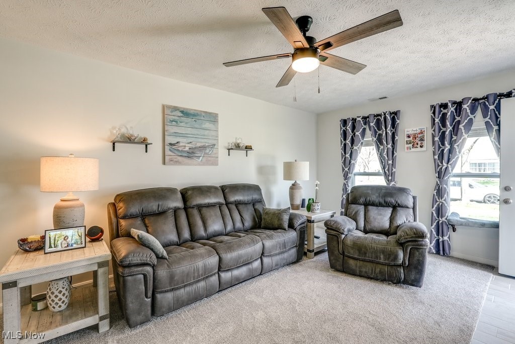 Parma Heights, Ohio 44130, United States, 3 Bedrooms Bedrooms, ,1 BathroomBathrooms,Residential,Pending,104815