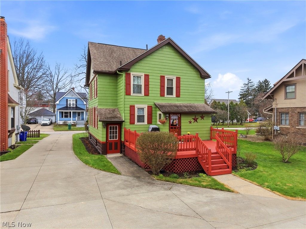 Photo of 151 E Highland Avenue, Ravenna, OH 44266 (MLS # 5197761)