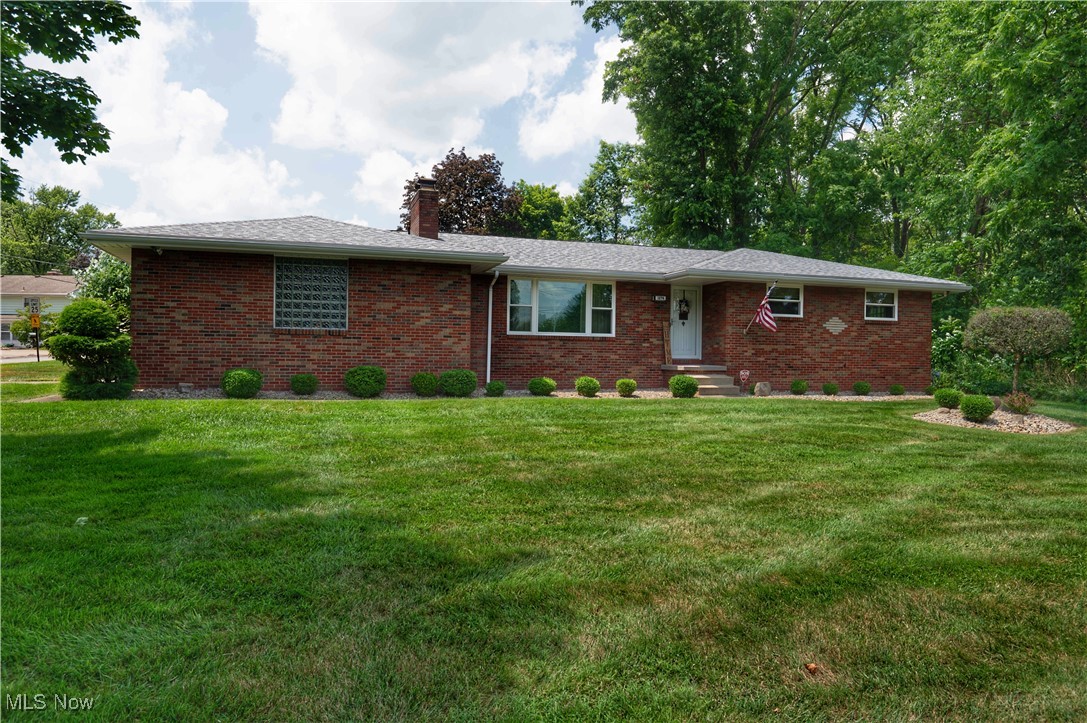 Welcome to this meticulously maintained brick ranch located at 1074 S Meridian Rd in Youngstown, within the desirable Austintown School District. This 3-bedroom, 2.5-bathroom home offers the perfect blend of timeless character and modern convenience.
Step inside to a welcoming living room with a cozy fireplace, a kitchen featuring a built-in oven, cooktop with hood, and plenty of cabinet space. Original hardwood floors lie beneath the newer carpeting, offering potential to customize your style.
Connected to the 2-car attached garage is a bonus room with a half bathroom, ideal for a home office, in-law suite, or small business setup. The basement is fully finished and features a workshop (which could be converted into a 4th bedroom), a full bathroom, a storage room, and a fireplace— offering flexible space for living, hobbies, or entertaining. A security system adds extra peace of mind.
Recent upgrades include a new roof, updated electrical, newer windows, garage floor, furnace, and hot water tank—ensuring comfort and reliability for years to come.
Don’t miss your chance to own this well-cared-for, versatile home in a prime location!