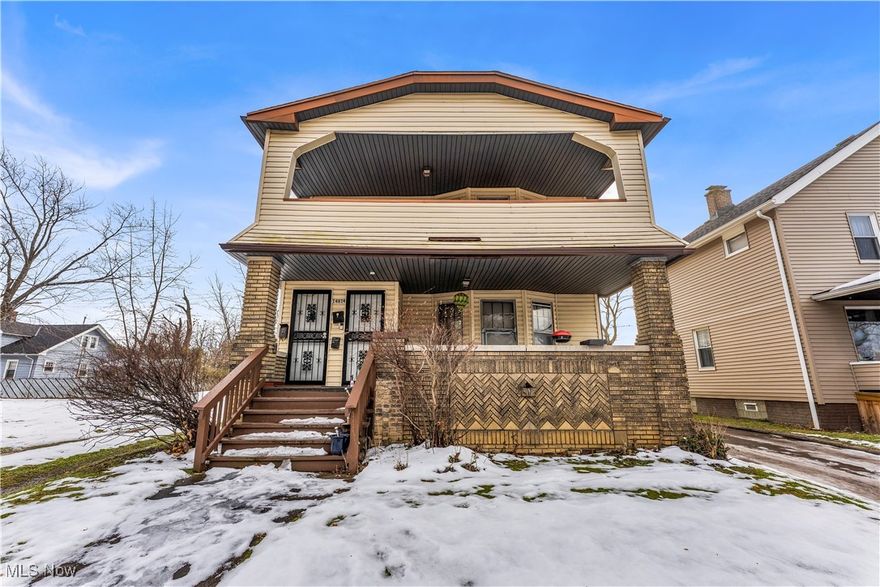 14614 Glendale Ave | Unit 3, Cleveland - 1-bath - studio apartment! //

$ 535 rent / $ 535 deposit //
$55 application fee per adult //
1-2 pets OK in this unit. After application pre-approval, a PetScreening is required for any animals to proceed with one of our properties; a PetScreening affidavit is still required if you have no pets. (Some breed restrictions apply per HUD guidelines). //
NO SMOKING //
1 time $139 non-refundable set up fee paid at lease signing //

$35/month required resident benefit package; can include personal property/liability insurance for an additional $10/month for $45/month total. //

After application Pre-Approval 1 applicant per household application is required to fill out a PetScreening application, before being about to proceed with placing a Reservation Fee for one of our properties.  You will receive a pre-approval for your application and in order to proceed, the PetScreening is required. Even if you have NO pets - this application must be filled out. One time, non-refundable pet fee of $250-600 per animal applies to all pets & must be paid before or when you pay your first month rent. (No fee for qualified assistance animals). //

Our application is processed through secure site: Findigs, and they require ID and income verification. Without this, your application will not be processed. They offer 24/7 chat support on their application directly if you have any questions. //

BEDROOMS: Studio //
BATHROOMS: 1 //
APPLIANCES PROVIDED: Fridge and stove //
UTILITIES / RESIDENT RESPONSIBILITY: Resident pays gas and electric and is responsible for snow removal. //

Serious inquiries only.