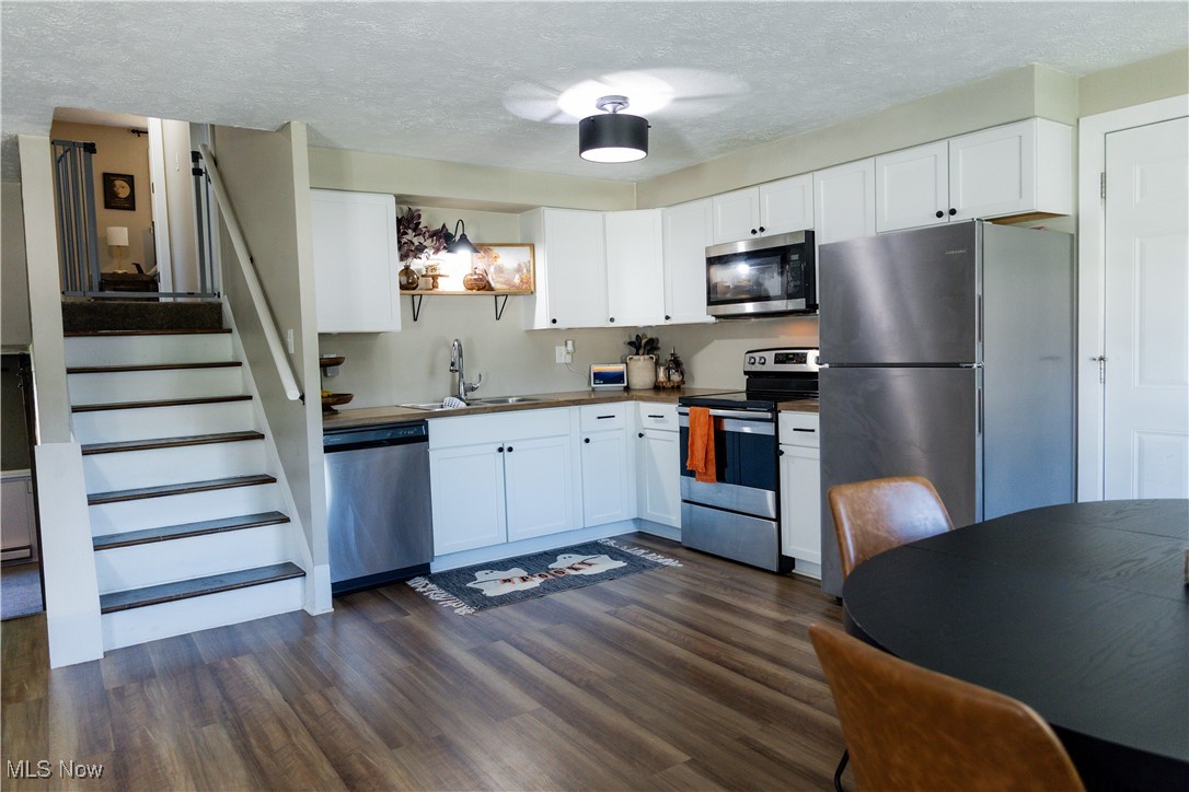 Center Rdg Heights - Residential