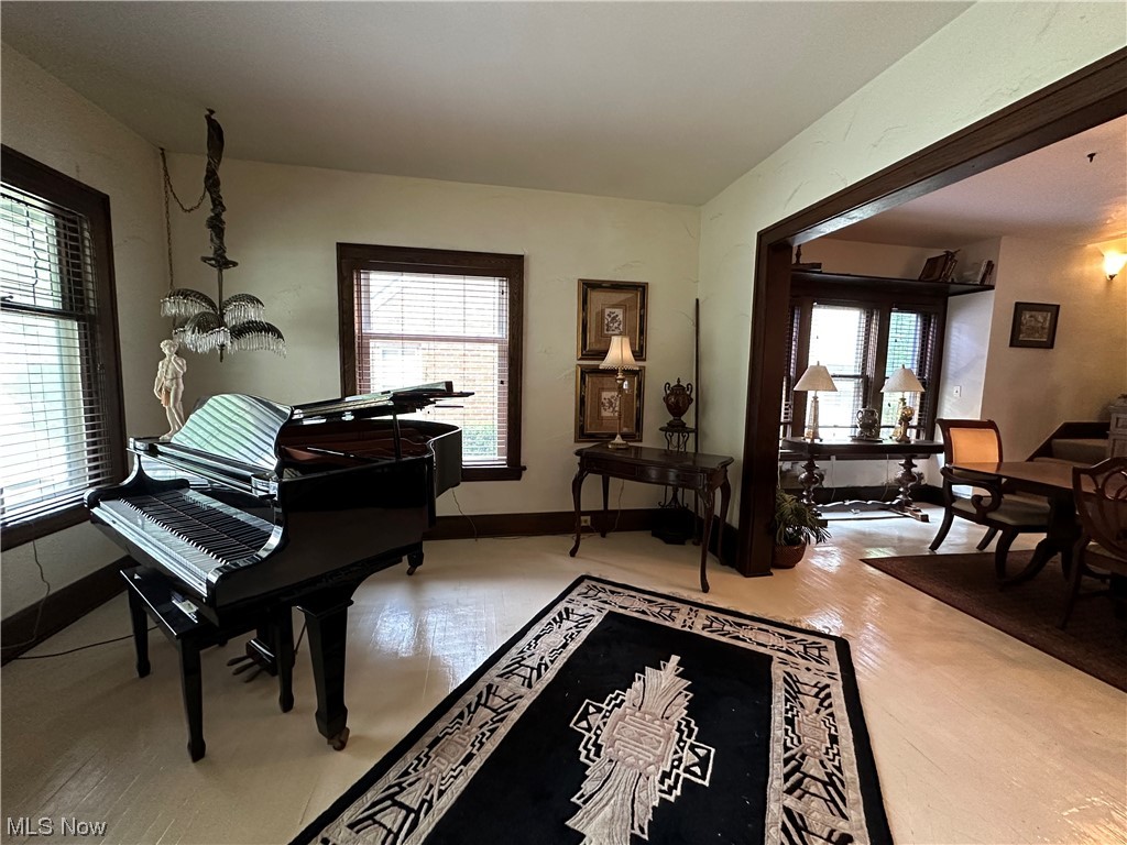 Edgewater Land Co - Residential Income