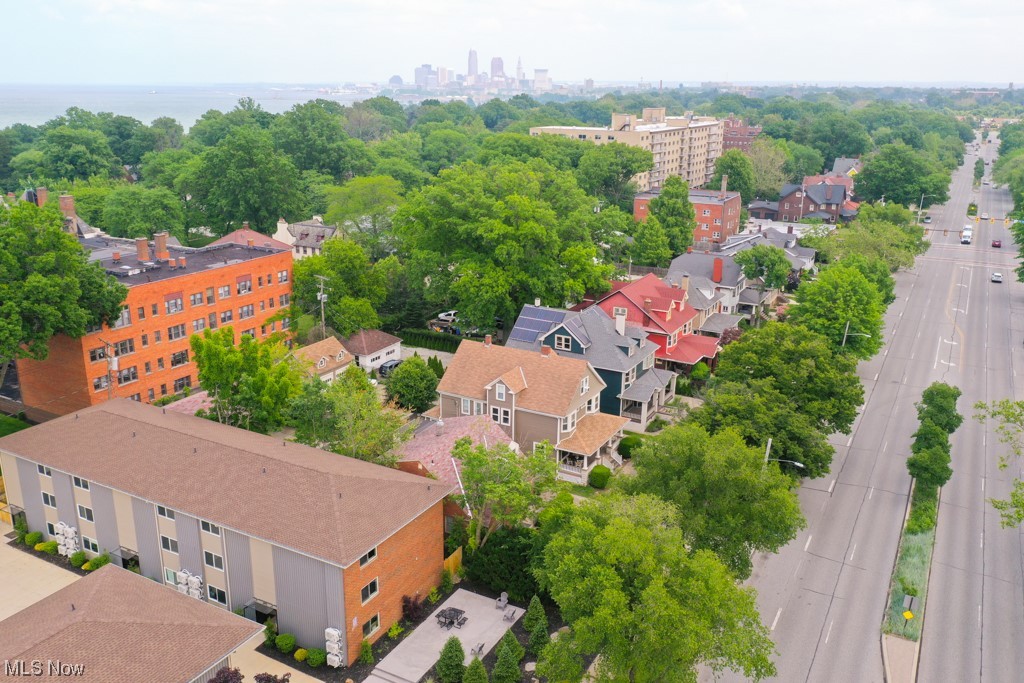 Edgewater Land Co - Residential Income