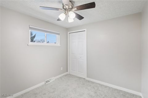 Tiny photo for 213 Paxton Road, Eastlake, OH 44095 (MLS # 5179834)