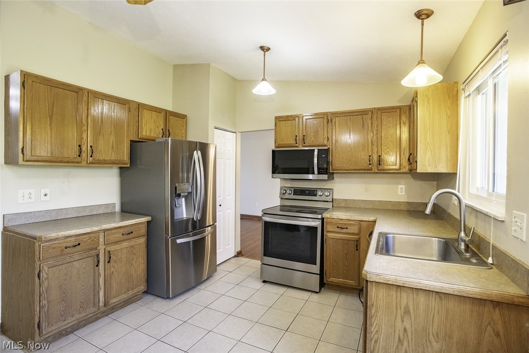 Drake Estates 04 - Residential