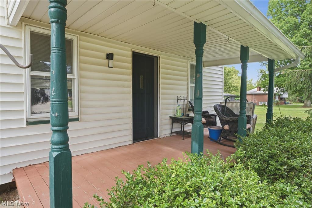 Photo of 2191 Mount Pleasant Street NE, North Canton, OH 44721 (MLS # 5217322)