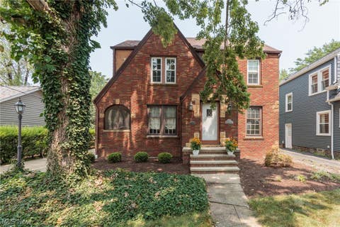 Homes For Sale - 19726 Riverwood Avenue<br/> Rocky River, OH 44116