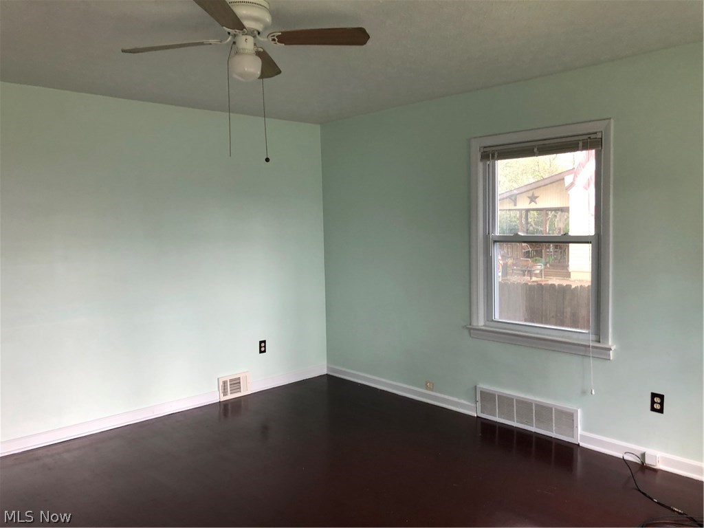 Neville - Residential