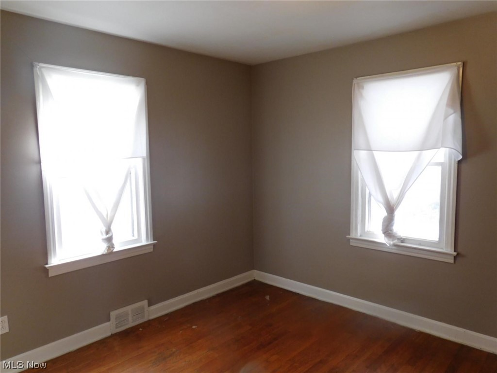 City/Youngstown - Residential Lease