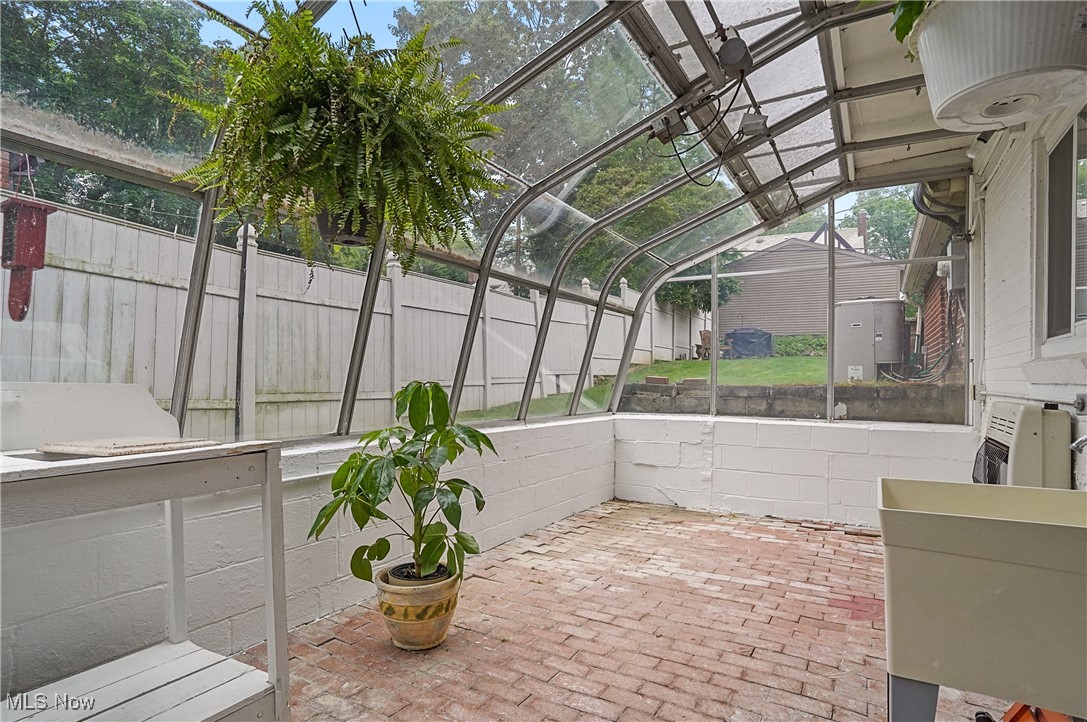 709 Palisades Drive, Akron, Ohio image 21