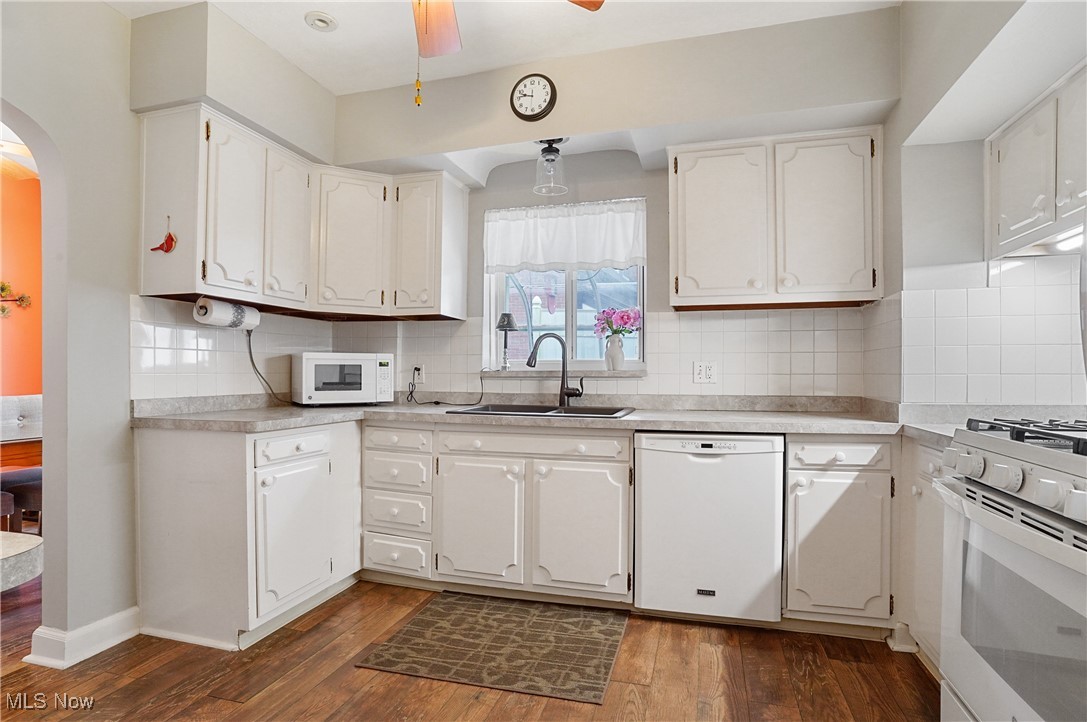 709 Palisades Drive, Akron, Ohio image 22