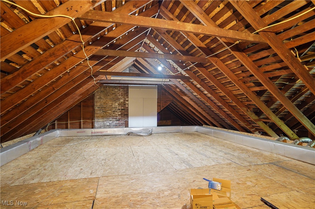709 Palisades Drive, Akron, Ohio image 39
