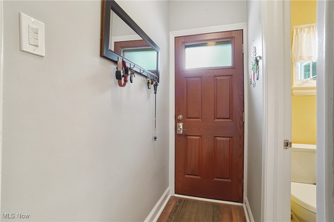 709 Palisades Drive, Akron, Ohio image 24