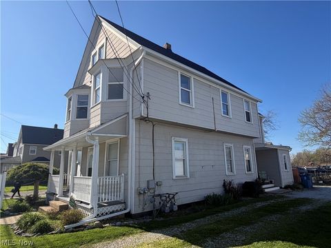 Tiny photo for 37805 Vine Street, Willoughby, OH 44094 (MLS # 5202920)