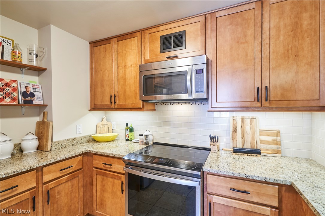 Diplomat Condo - Residential