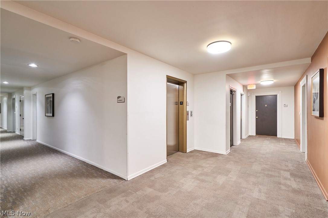 Diplomat Condo - Residential