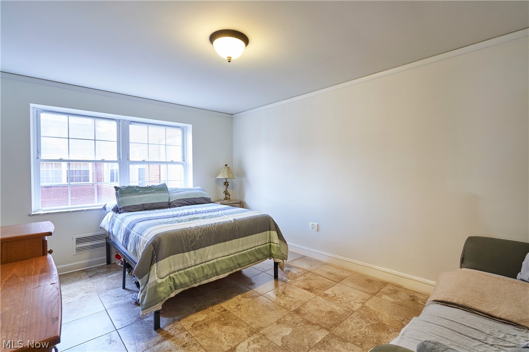 Diplomat Condo - Residential