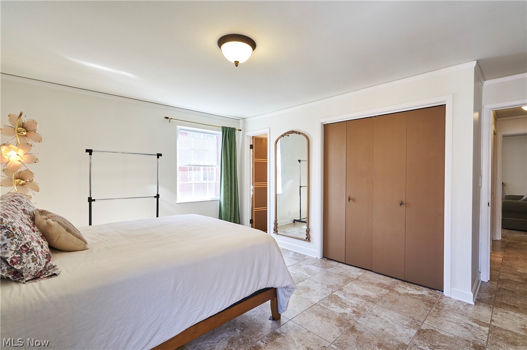 Diplomat Condo - Residential