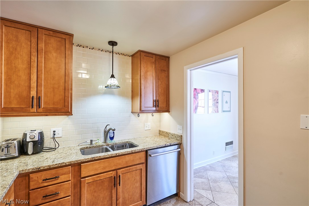 Diplomat Condo - Residential