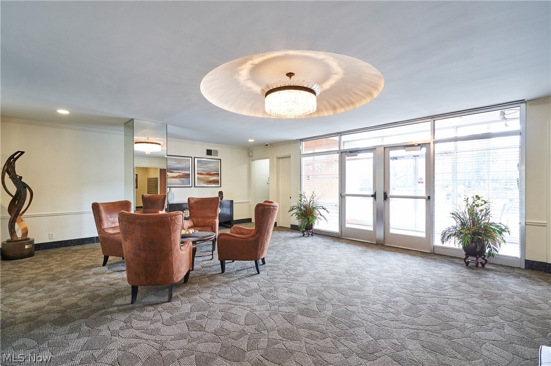 Diplomat Condo - Residential