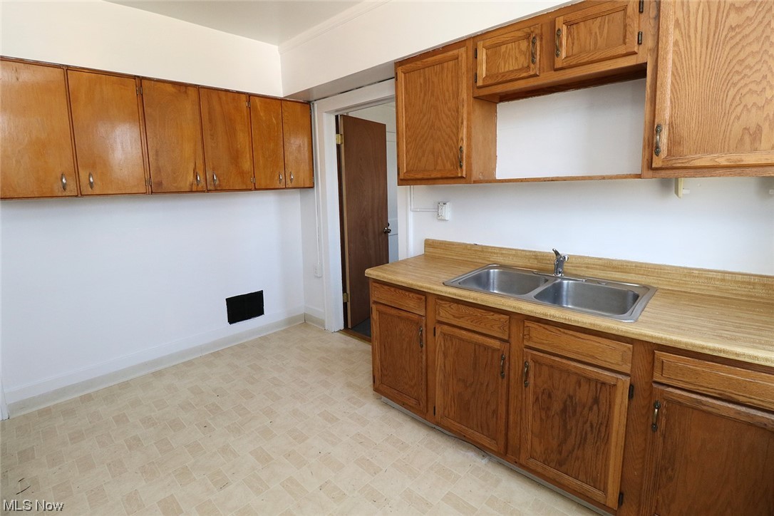 Ross Park - Residential Income