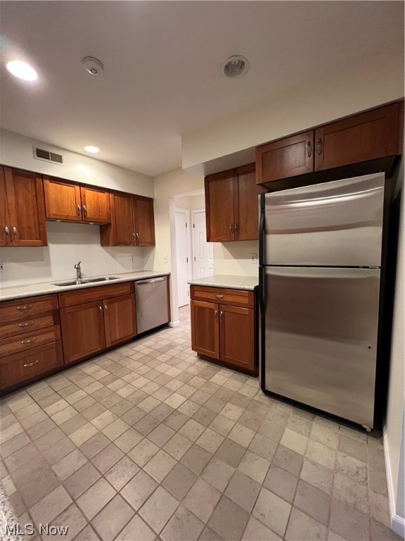 Versailles At Hudson Condo - Residential Lease