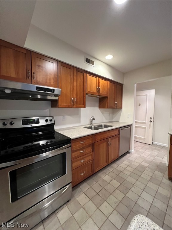 Versailles At Hudson Condo - Residential Lease