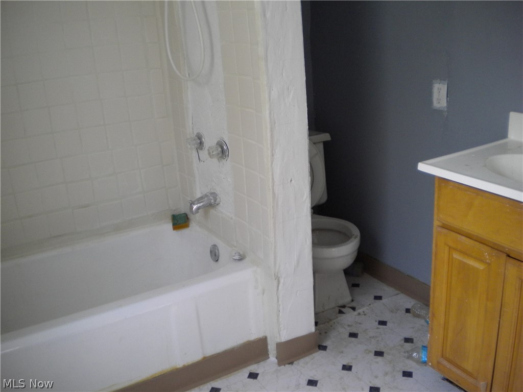 Alcott - Residential Income