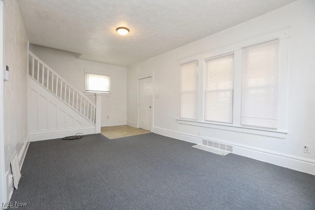 Ledge - Residential