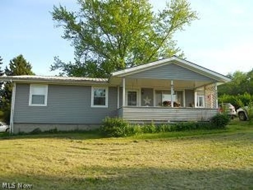Furnace has not worked for several years..baseboard heaters installed...dishwasher does not work.... Most windows replaced & newer metal roof.