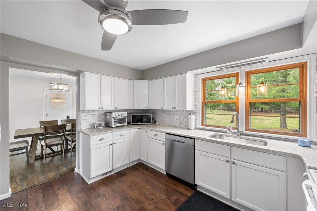 35085 Bainbridge Road, Solon, Ohio image 13