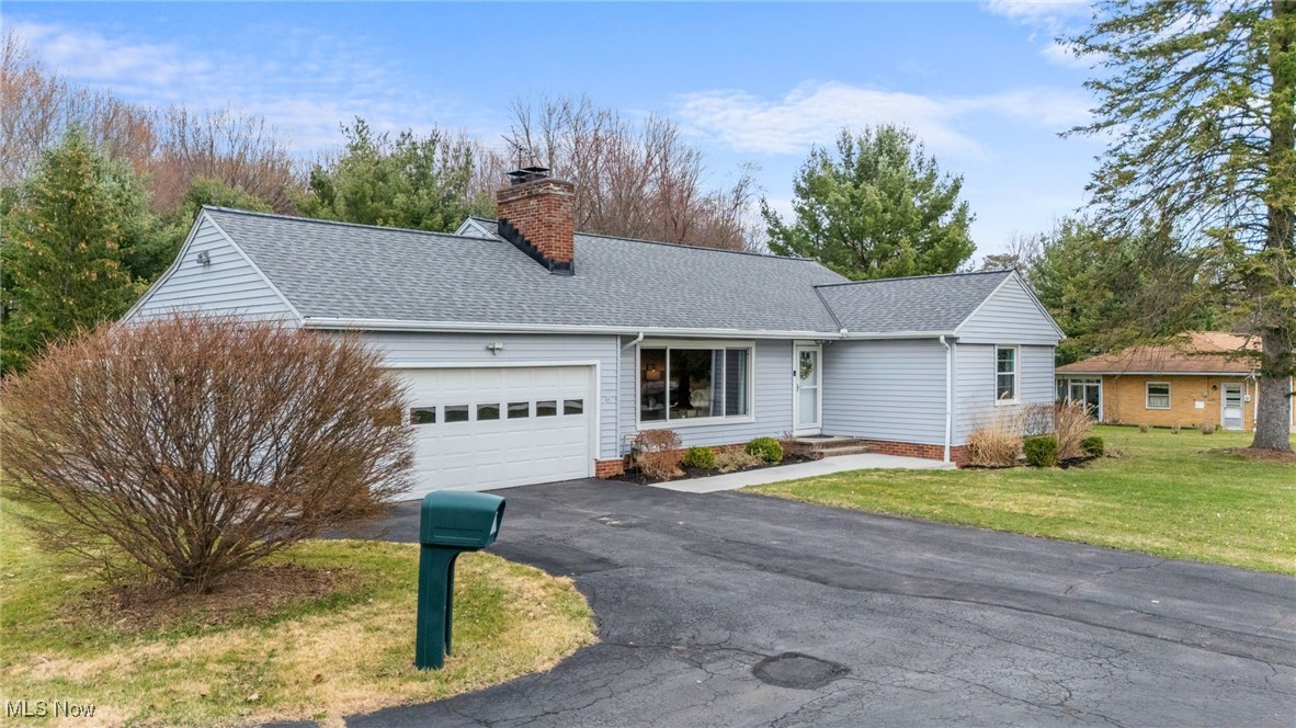 35085 Bainbridge Road, Solon, Ohio image 2