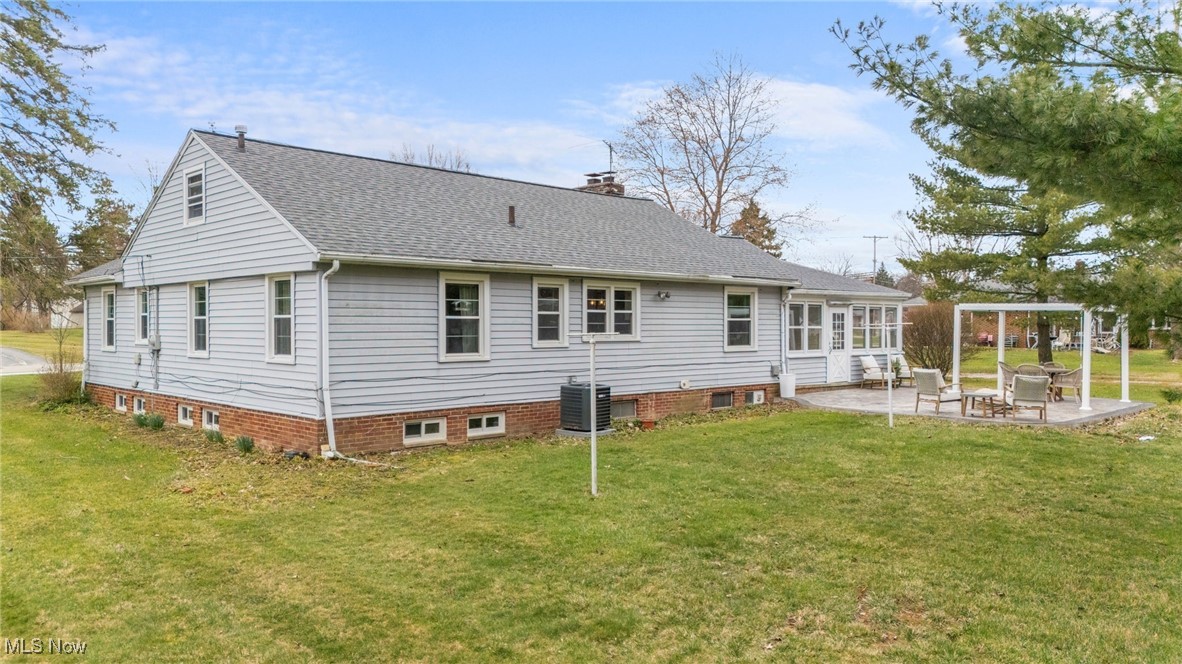 35085 Bainbridge Road, Solon, Ohio image 37