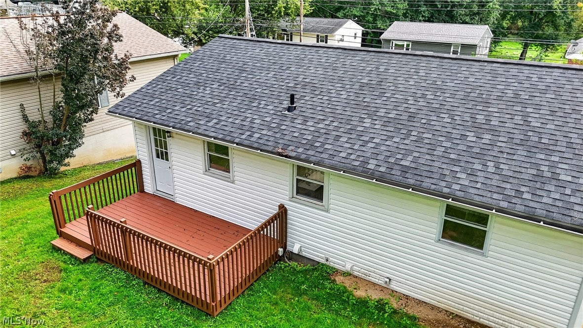 277 Sterling Avenue