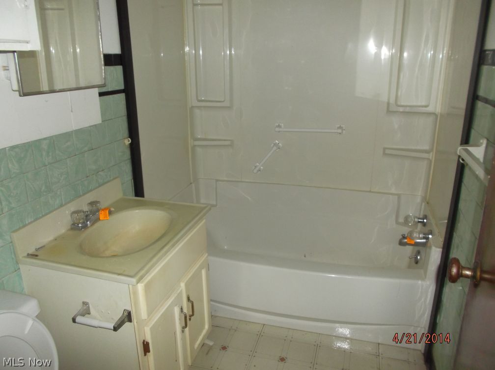 Ravenna Bldg Co - Residential