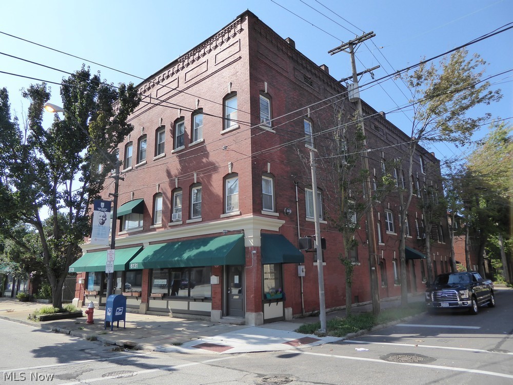 St Clair Superior - Commercial Sale