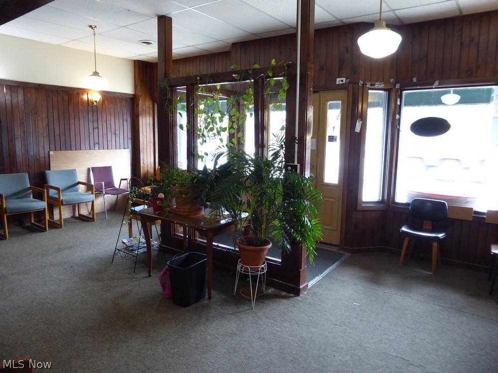 St Clair Superior - Commercial Sale