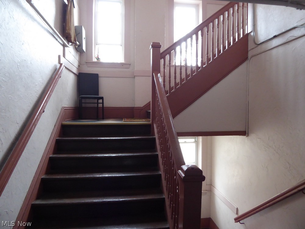 St Clair Superior - Commercial Sale