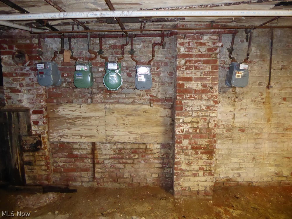 St Clair Superior - Commercial Sale