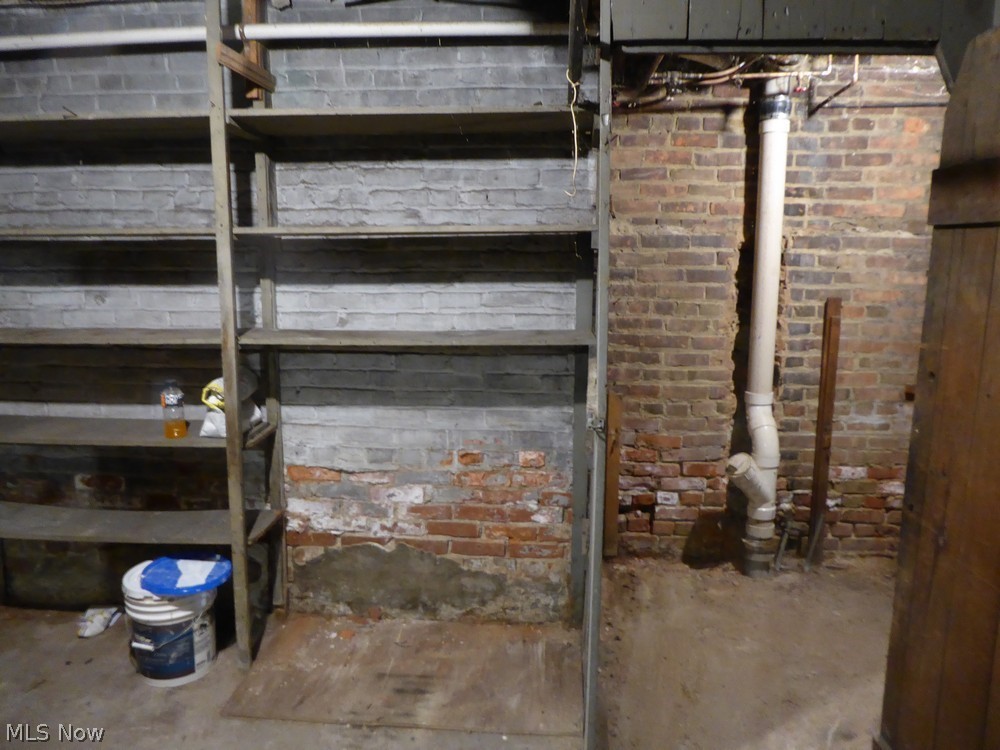 St Clair Superior - Commercial Sale