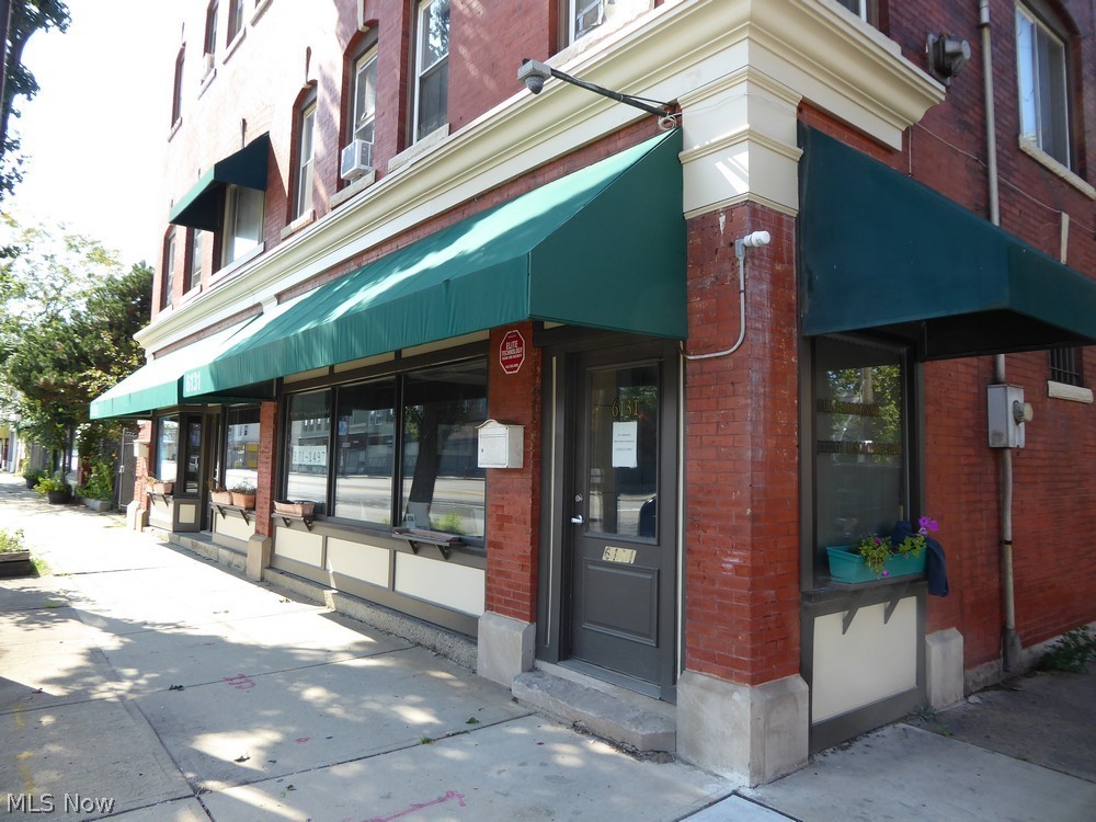 St Clair Superior - Commercial Sale