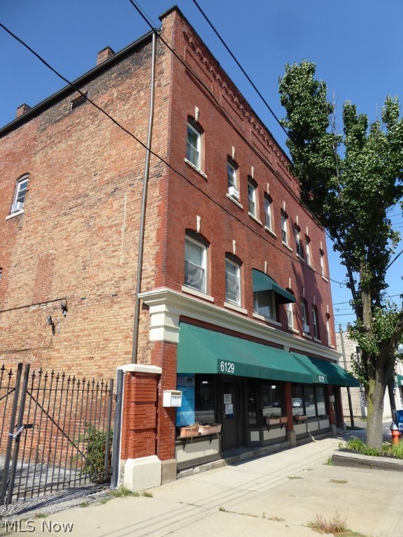 St Clair Superior - Commercial Sale