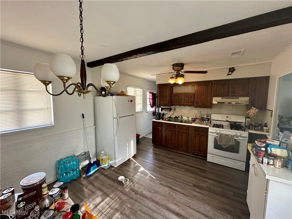 Photo of 1267 Tioga Avenue, Akron, OH 44305 (MLS # 5181389)